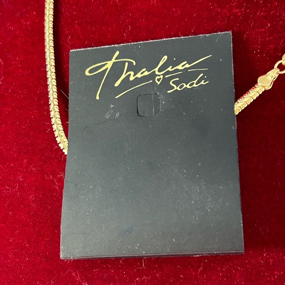 Thalia Sodi snake chain with lobster claw clasp beautiful gold tone - Picture 2 of 5